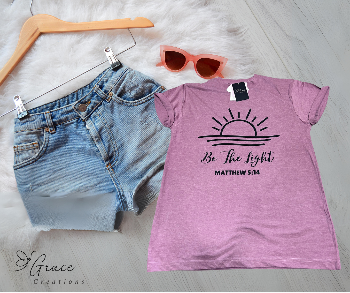 Be the Light Graphic Tee